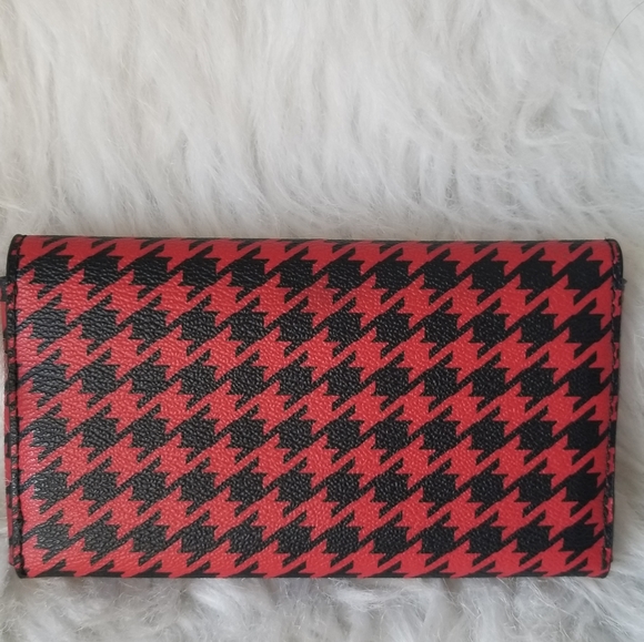 Brand New Coach Universal Phone Wallet Red Houndstooth - Picture 2 of 8